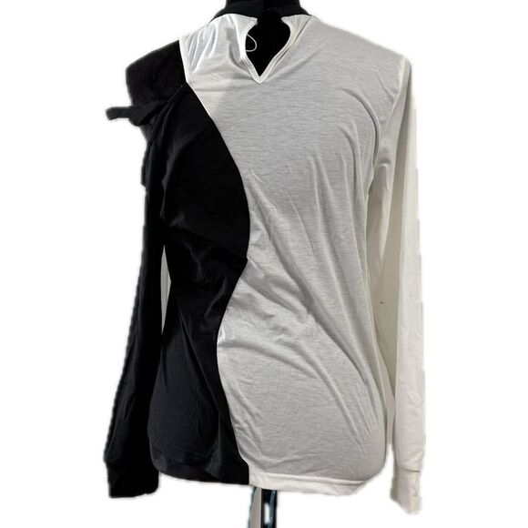 Asymmetrical Black and White Long Sleeve Tee - Picture 2 of 5